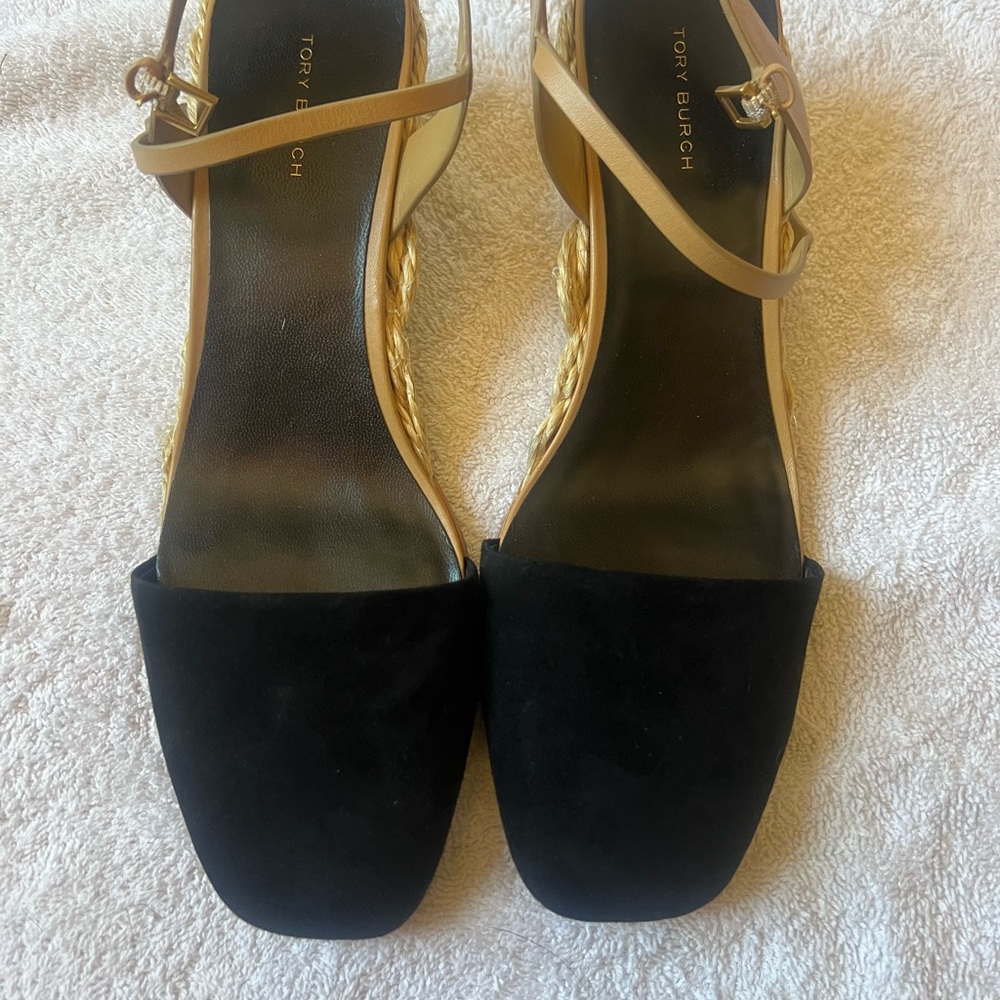 Tory Burch espidrilles 9 1/2 black and tan